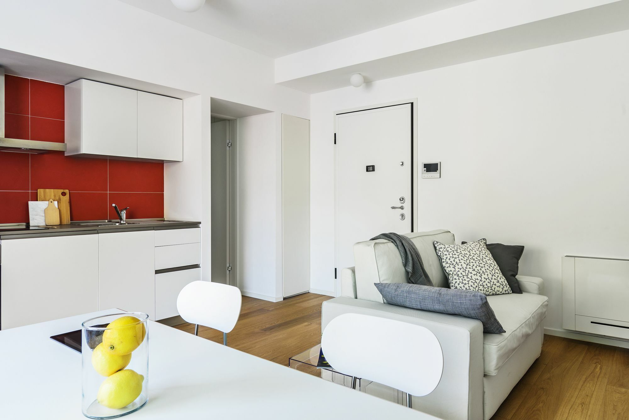 Joivy Stylish 1-Bedroom Flat Милано Екстериор снимка