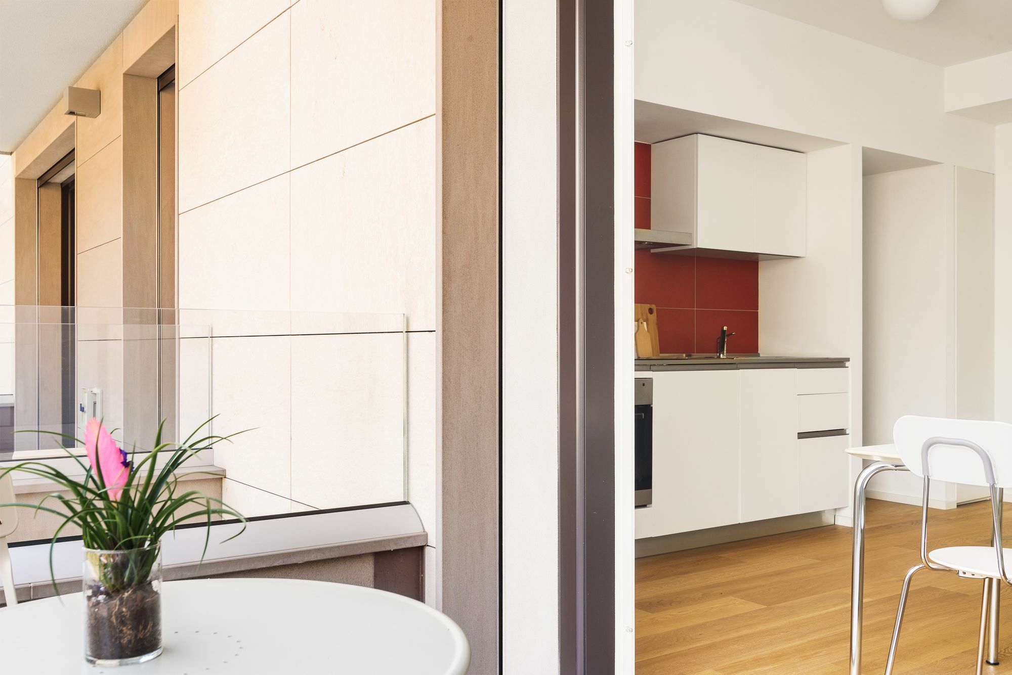 Joivy Stylish 1-Bedroom Flat Милано Екстериор снимка