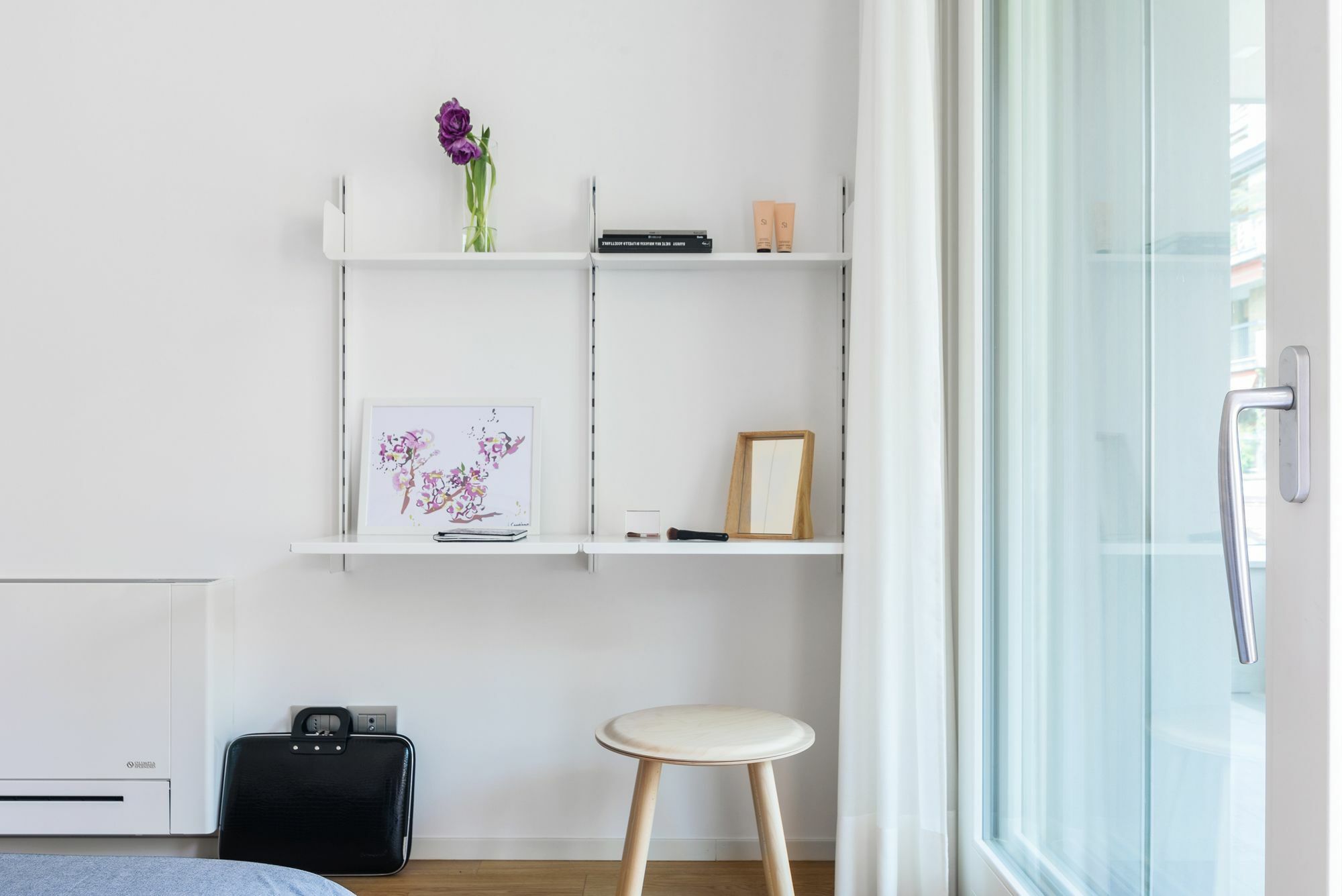 Joivy Stylish 1-Bedroom Flat Милано Екстериор снимка